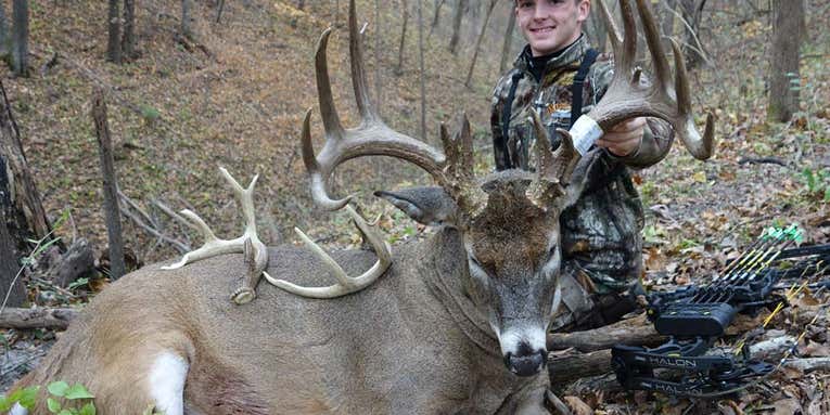 The 60-Acre Stud: An Iowa Bowhunter Tags a Giant Whitetail Buck