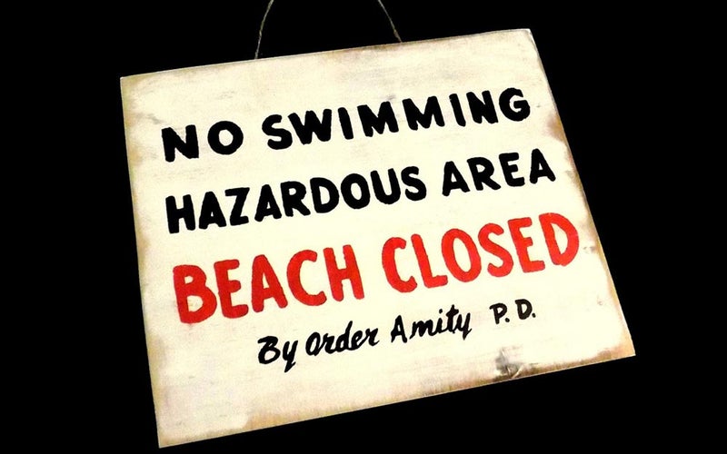 Jaws closed beach sign