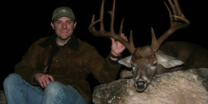 January Rut: When Eight Bucks Might Chase One Doe