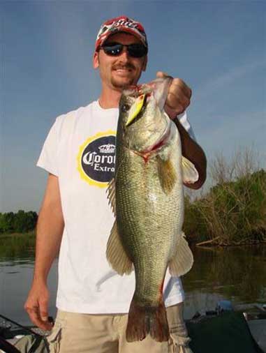 Giant 'Bama bass with Hawk's Guide Service.
