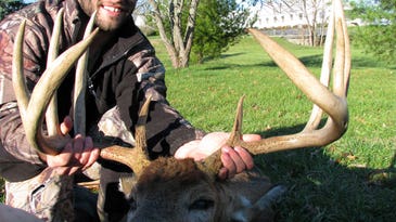 One Shot, One Kill: Kentucky Hunter Tags 180-Class Perfect 10-Point Typical