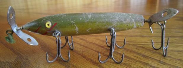 Vintage Tackle Contest: F.C. Woods Expert Minnow