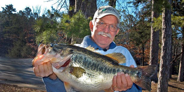 Big Bass Alert: New State-Record Largemouth for Oklahoma