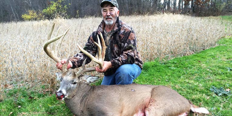 It’s Official: New Record Archery Buck Taken in Wisconsin