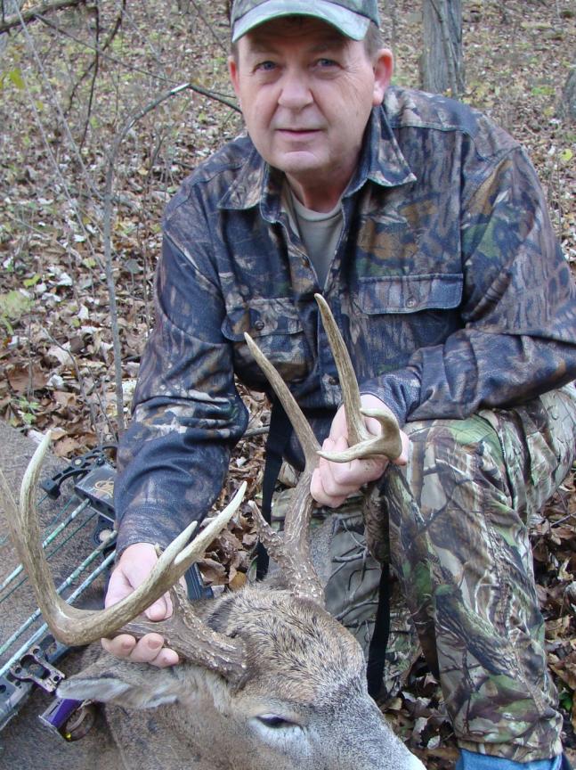 This 240 lb 130 2/8 (green score) ten point Johnson Co. Kansas Whitetail came in to a grunt call. One Maxima Hunter arrow with Rage 2 blade broadhead did the trick. The bow is a Mathews Switchback XT.