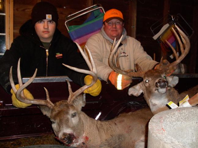 Father(Dan) &amp; son(Will)Friedrichsen, shot these 2 whitetail bucks in O'Brien Co. IA on 12/06/08. They were shot 1/4 mile from each other, 6 hrs apart, during Iowa's 1st shotgun season. Dan's scored 158, and Will's scored 138.