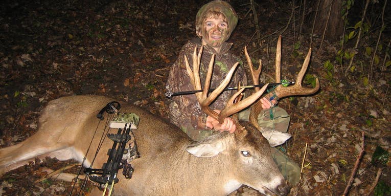 16-Year-Old Boy Arrows 197-Inch Buck With Christmas Lights Wrapped Around Its Antlers