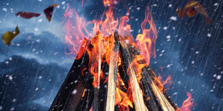 How to Build a Survival Fire in Bad Weather