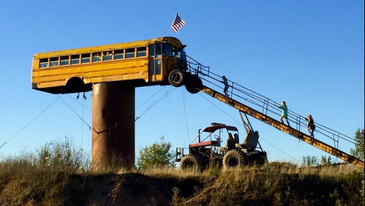 Hunter Converts School Bus Into Deer Stand