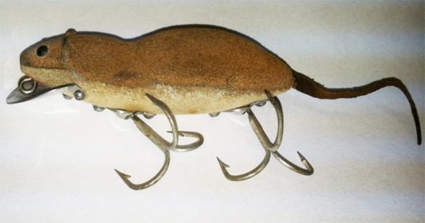 Vintage Tackle Contest: Meadow Mouse Spook