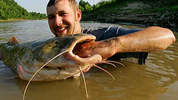 Man vs. Catfish: Catching Flatheads by Hand in Mississippi’s Yazoo River