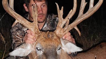 Waiting Game: Kansas Hunter Takes His Time and Kills a 17-Point Buck