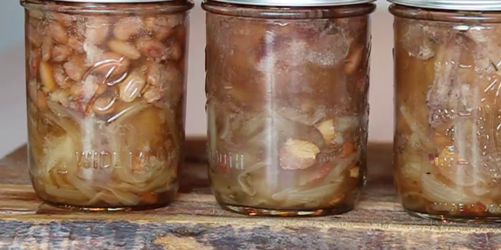Video: How to Make Teal in a Jar