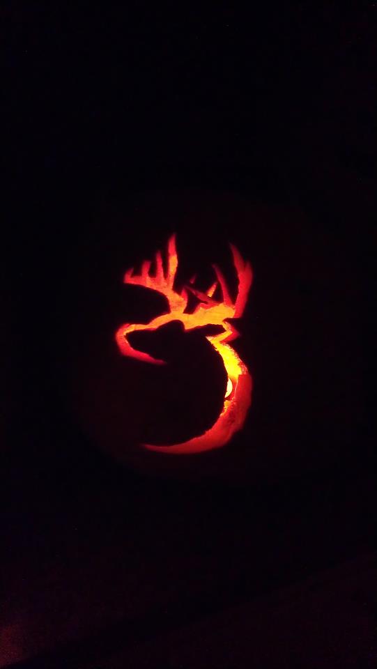 After not getting the last buck I shot at, I decided to carve a buck on a pumpkin to try to give me some luck when i go out hunting on Halloween evening.