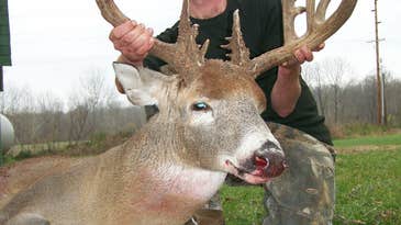 Husband and Wife Team Take 29-Point Nontypical Indiana Buck