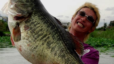 World Record Bass Caught in Japan