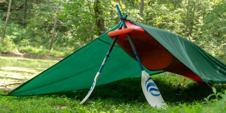 Stay Warm and Dry With These Improvised Tarp Shelters