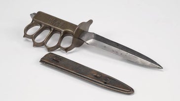 The Stories Behind 7 Infamous U.S. Military Knives