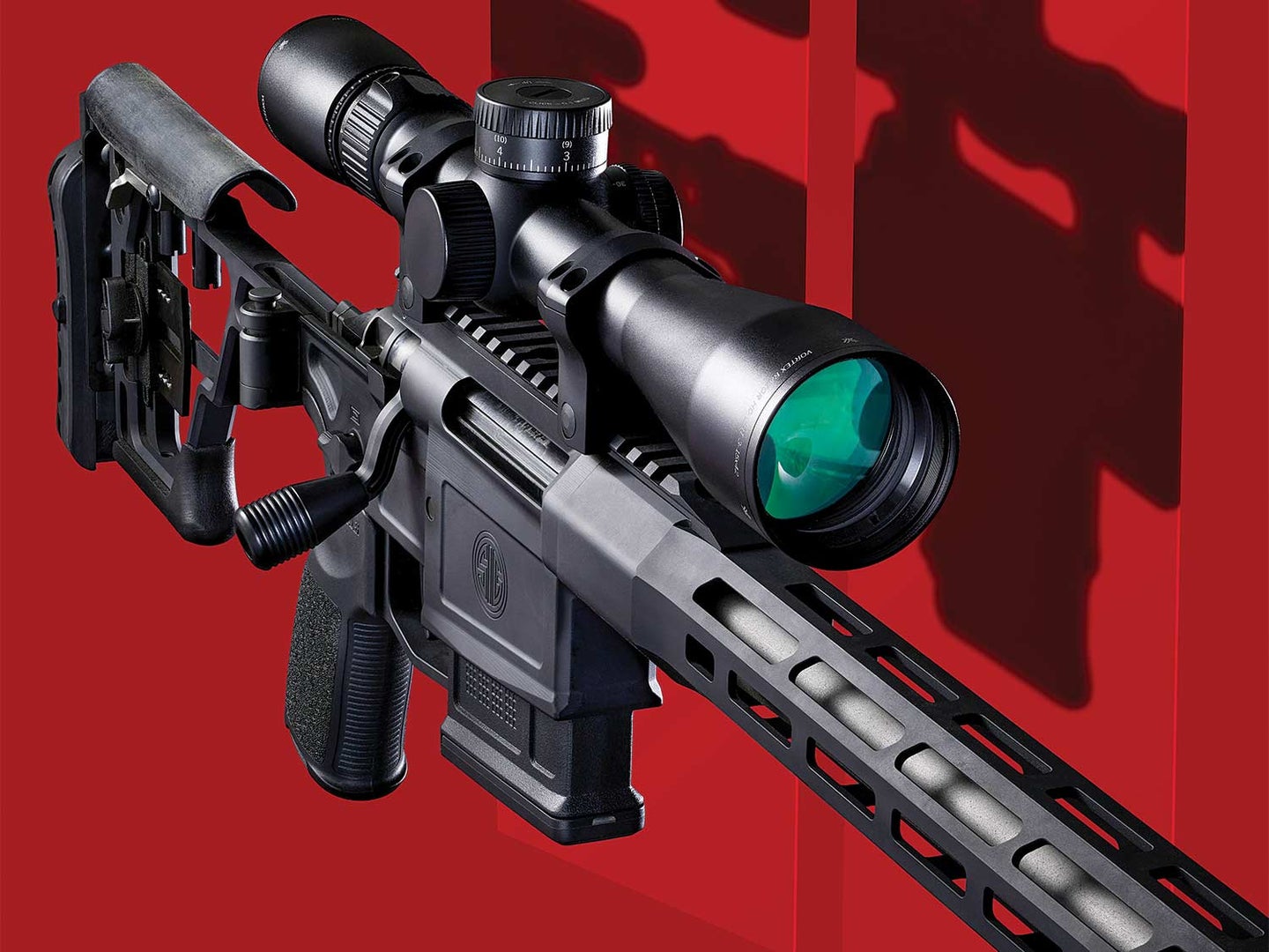 Vortex Razor HD LHT 3–15x42mm and the Sig Cross on a red background.