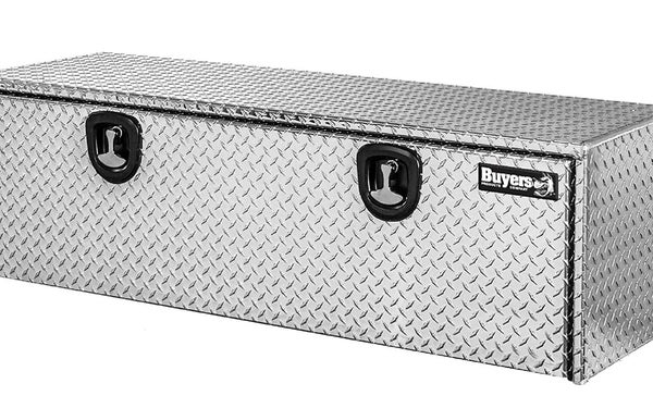 Buyers Products Diamond Tread Aluminum Underbody Truck Box w/ T-Handle Latch (18x18x60 Inch) , Silver