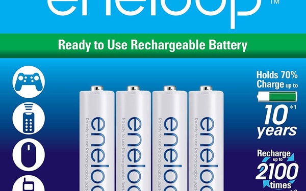 Bateritë AAA të ringarkueshme Eneloop