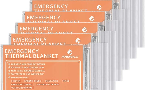 ANMEILU emergency thermal blanket.