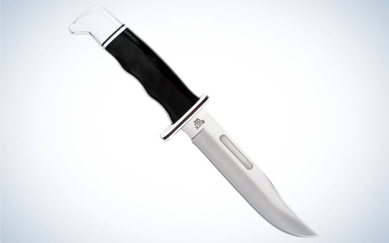 Black and silver knife are the best gifts for hunters