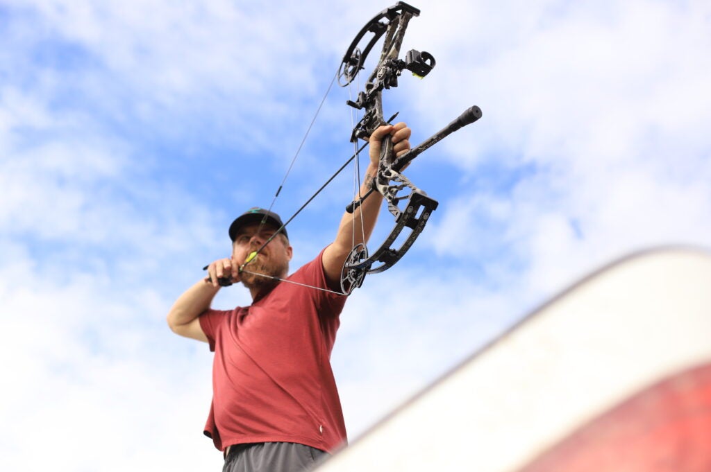 shooting a compound bow