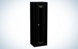 Stack On GCWB-10-5-DS 10 Gun Security Cabinet is the best safe under $500.