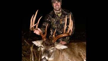 Illinois Bowhunter Takes Two Stud Booners in Four Days