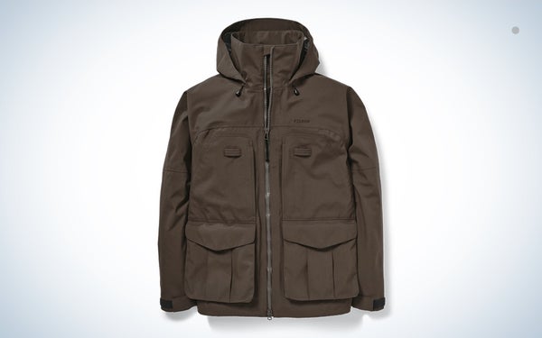 Filson 3-layer field jacket is the best gift for dad.