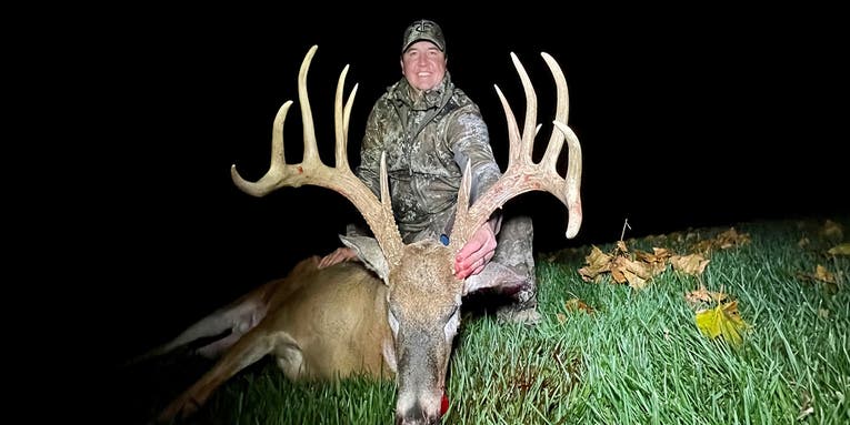 Missouri Hunter Whose Farm “Doesn’t Produce Giants” Arrows 195-Inch Whopper