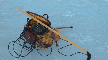 Best Ice Fishing Fish Finders in 2023