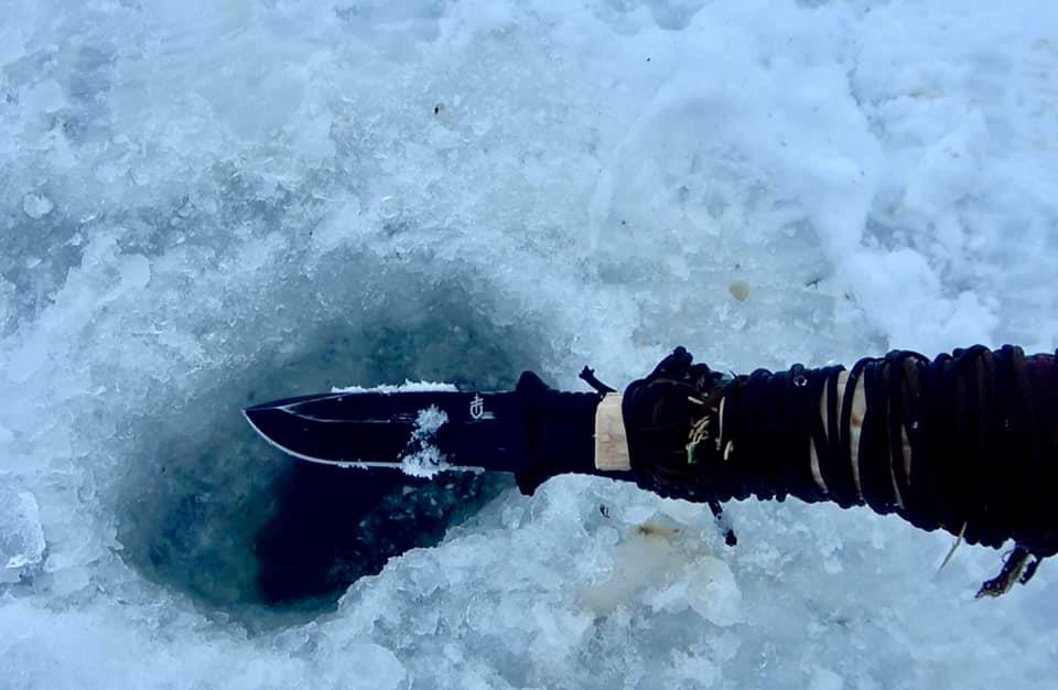 A survival ice chisel