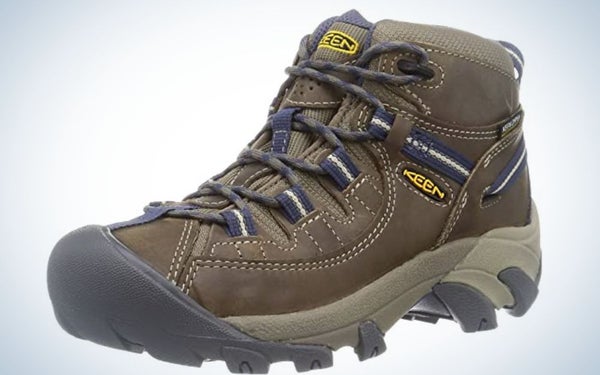Best_Hiking_Boots_for_Wide_Feet_KEEN