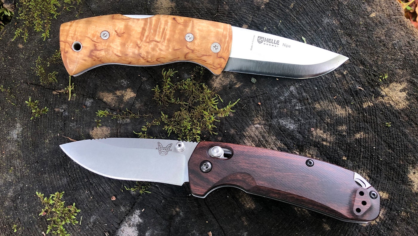 photo of hunting knives