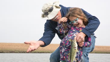Teaching Kids to Fish: 5 Expert Tips