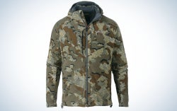 KUIU Proximity Jacket is the best col weather hunting jacket.