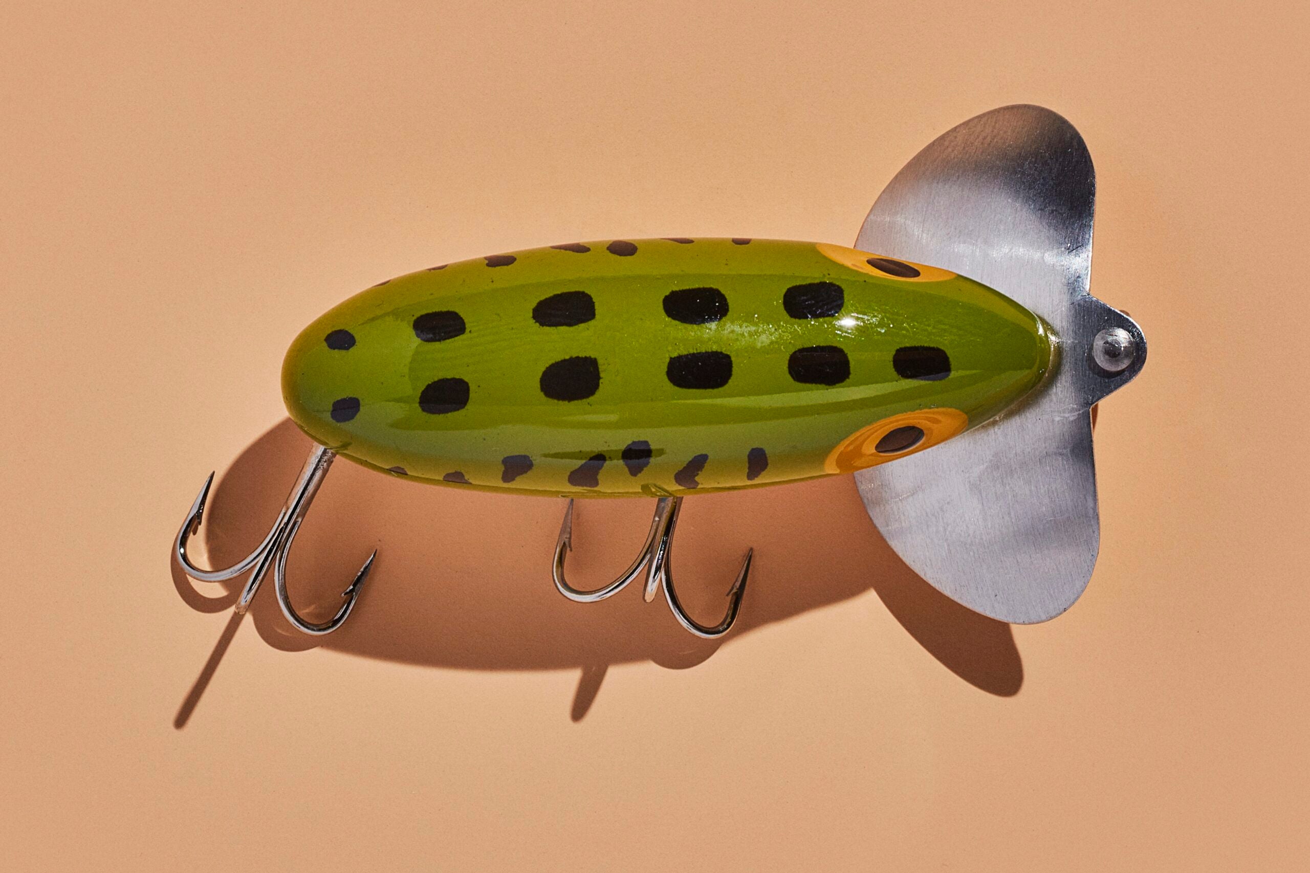two of the best fishing lures for bass