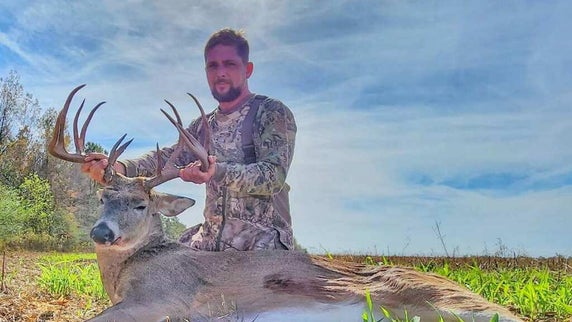 Is This 160-Class Georgia Giant an Antlered Doe?