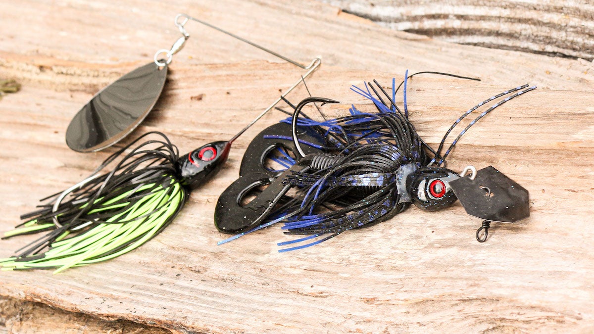 photos of top lures for bass fishing at night