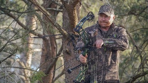 Best Left Handed Compound Bows of 2023