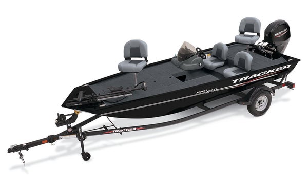 Tracker Pro 170 bass boat