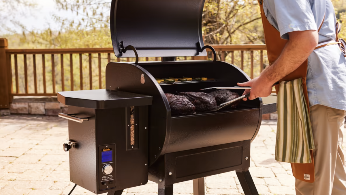 Cabela's Pellet Grill and Smoker