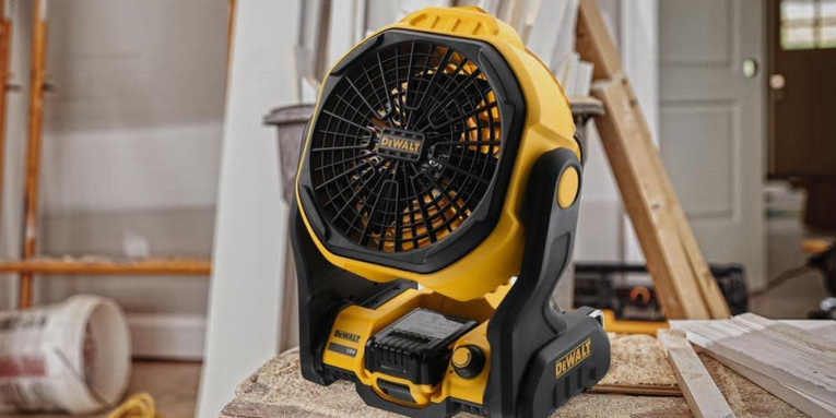 This DeWalt Fan Will Keep You Cool Outdoors—And It’s 40% Off Right Now