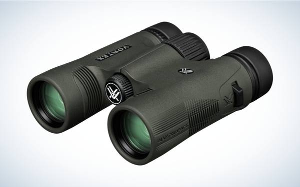 Best Hiking Binoculars: Vortex Optics Diamondback HD 8x32 Binocular