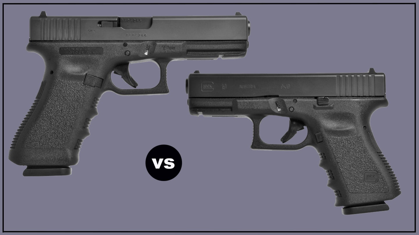 photo of Glock 17 (left) vs Glock 19 (right)