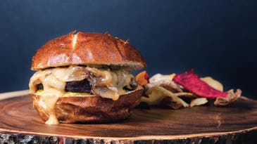 What’s the Perfect Venison Burger Recipe?