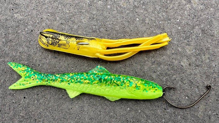 Battle of the Gimmick Lures: Banjo Minnow vs. Flying Lure