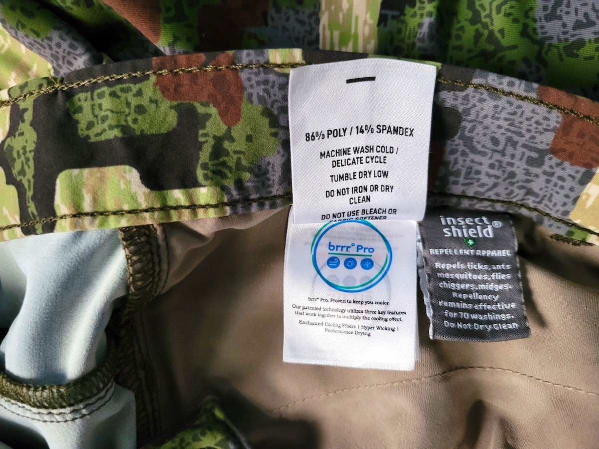 Close-up of the tag of Forloh Insect Shield Solair Pants